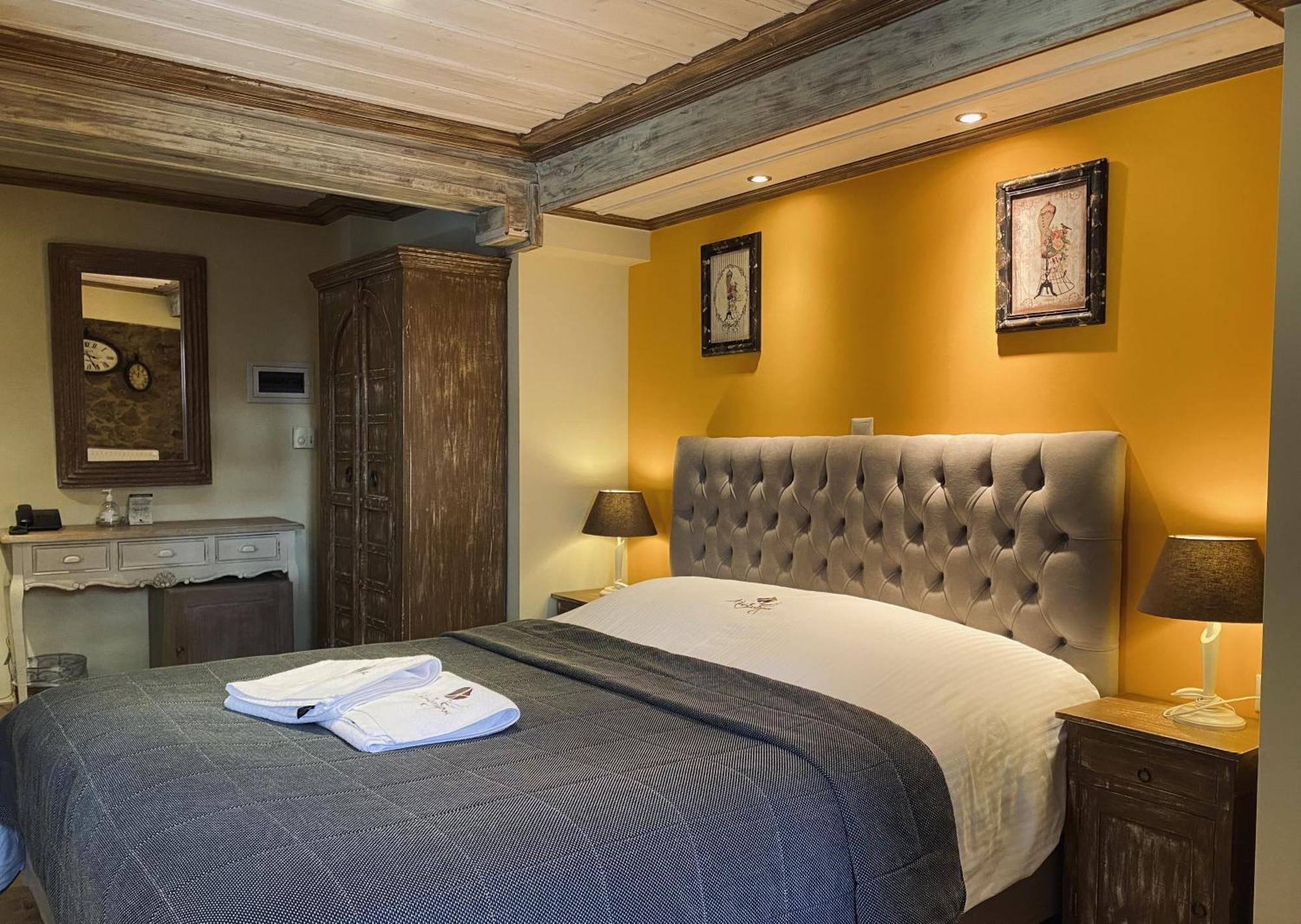 אראחובה Alexandros Guesthouse מראה חיצוני תמונה