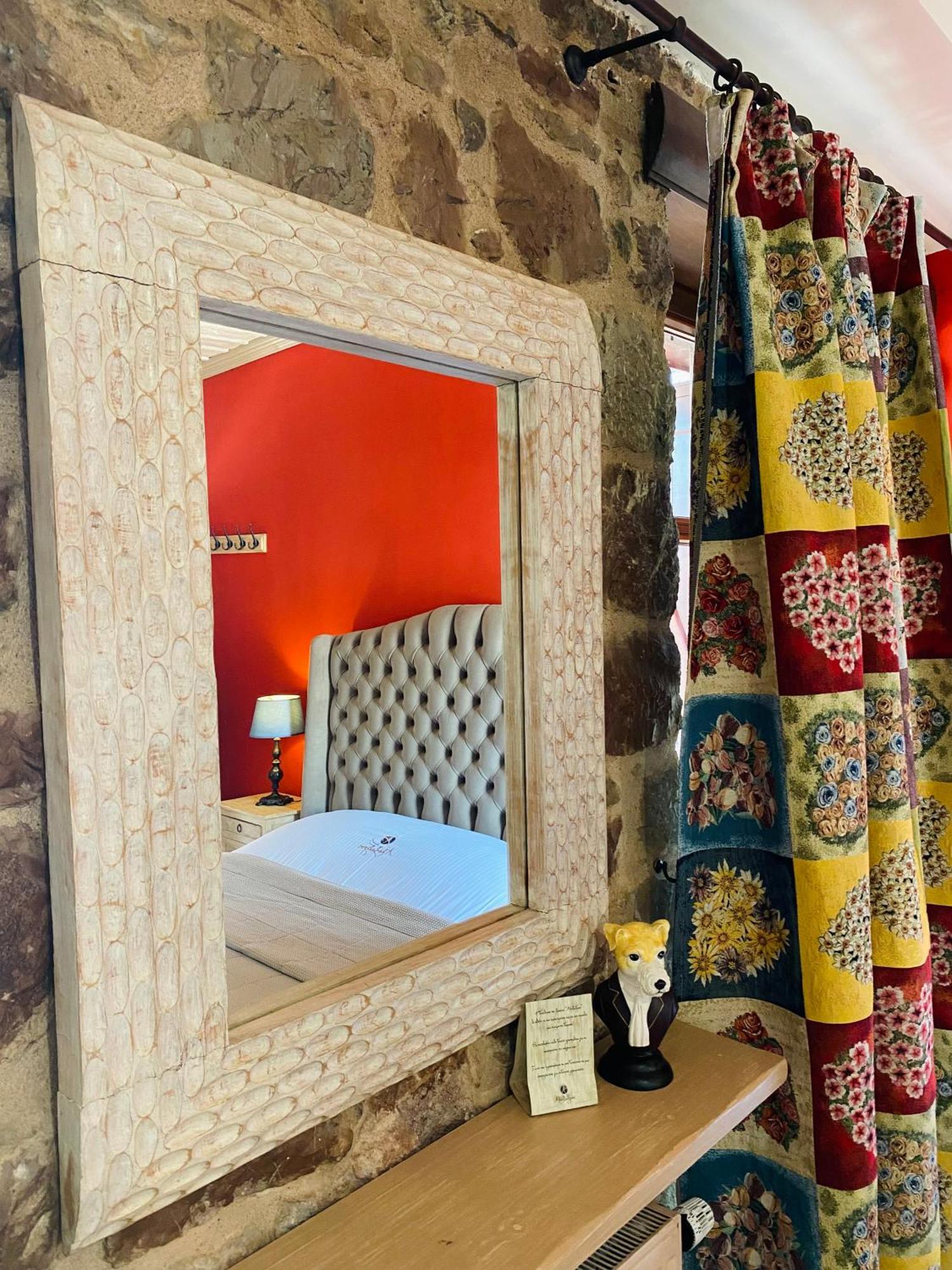 אראחובה Alexandros Guesthouse מראה חיצוני תמונה