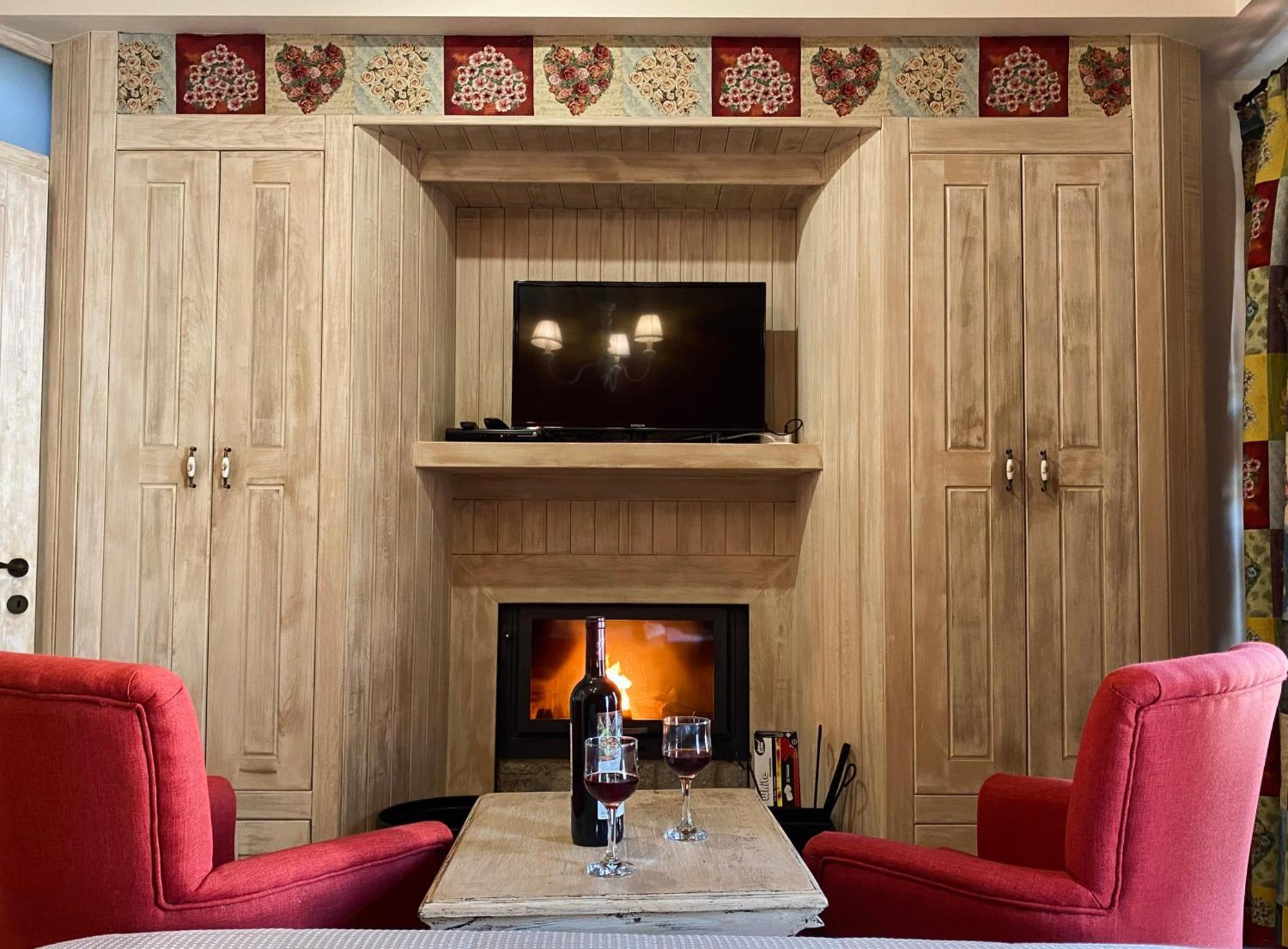 אראחובה Alexandros Guesthouse מראה חיצוני תמונה