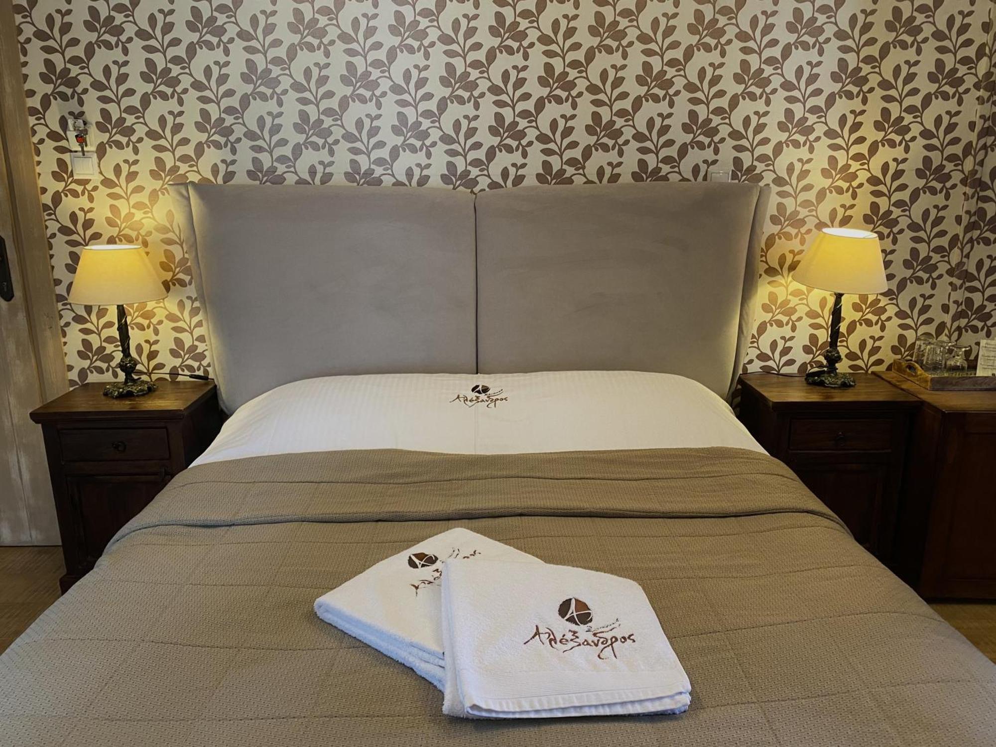 אראחובה Alexandros Guesthouse מראה חיצוני תמונה